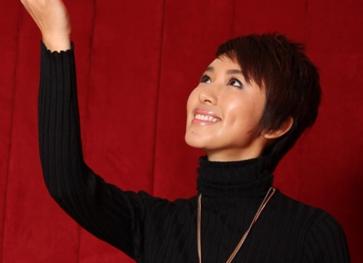 2021年新闻联播主持人有哪些?