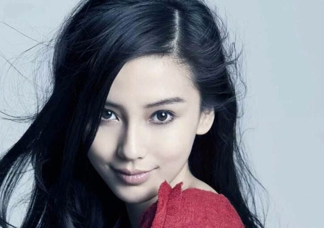 Angelababy假扮NPC吓人,众人的反应是什么样的?