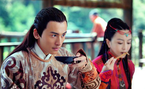 虚竹死后,他身怀的三大神功传给谁了?这些人结局怎样?