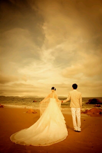 婚纱照一般多少价格？