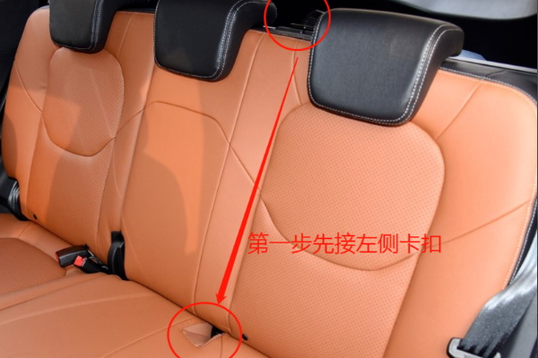 安全带的正确挂扣应该是___