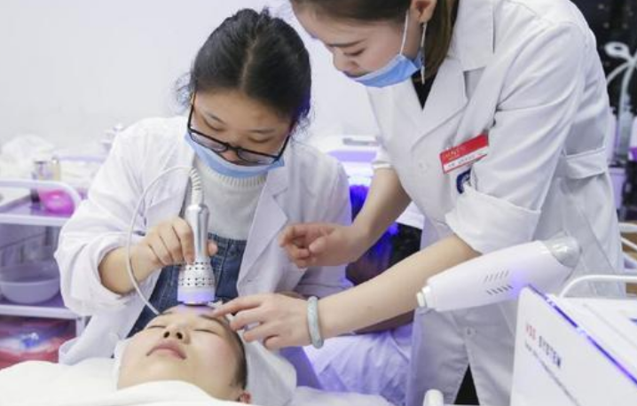 女孩学什么手艺好呢？