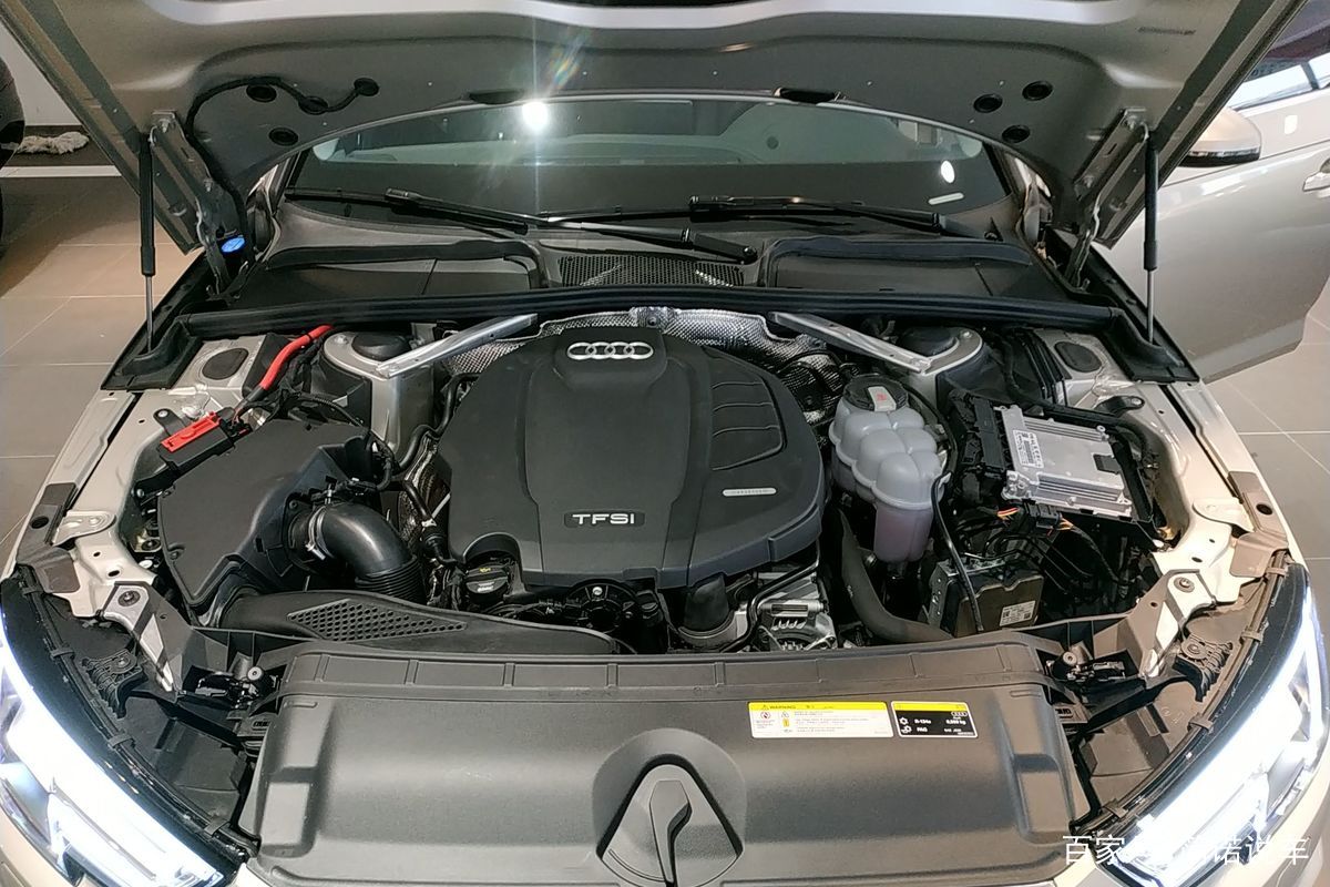 汽车引擎盖怎么打开?引擎盖从外面能打开吗?