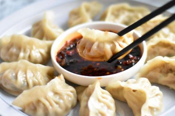 炊事班长教学饺子的9种包法，都有怎样的包法？