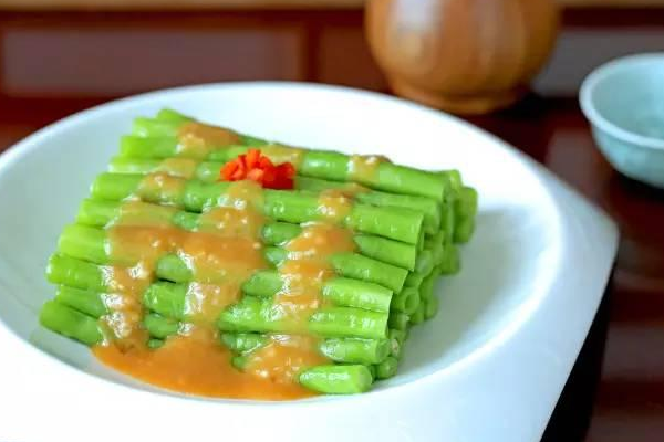 过年吃14个菜的寓意是什么？