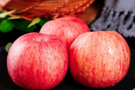 为什么平安夜要送苹果