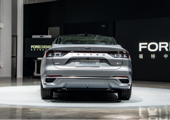 15.98-21.68万，新一代福特蒙迪欧这定价够不够良心？