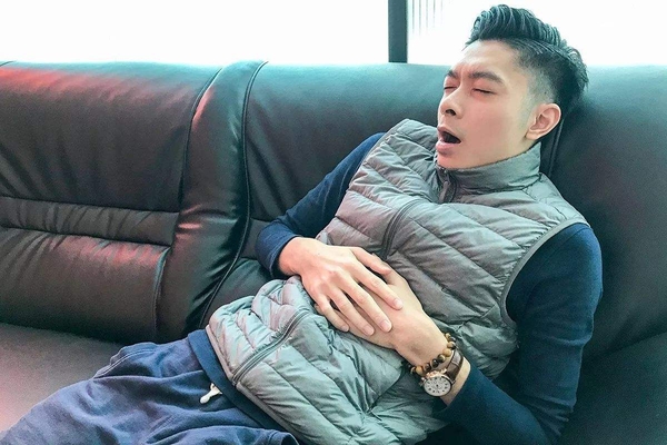 胃总是很难受是怎么回事？