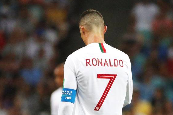 梅西，C罗为什么回家