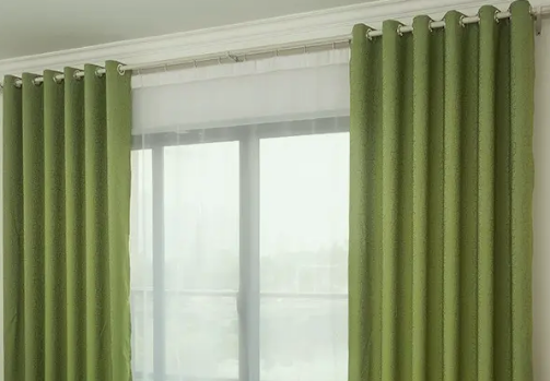 客厅一般用什么样窗帘,哪些颜色的窗帘好看呢?