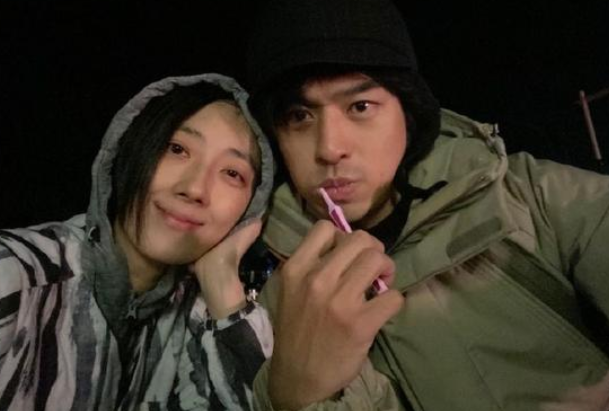 陈柏霖分享和桂纶镁录制节目的合照，他们的友谊有多深厚？