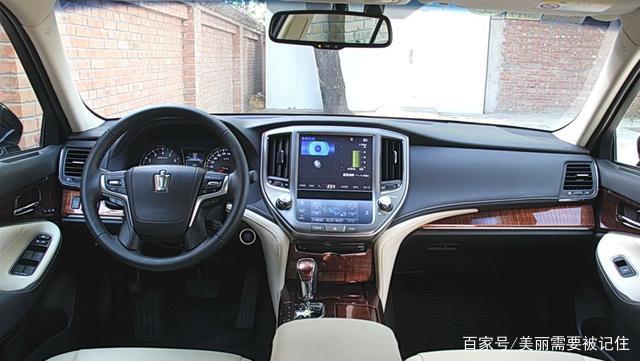 丰田皇冠怎么样？