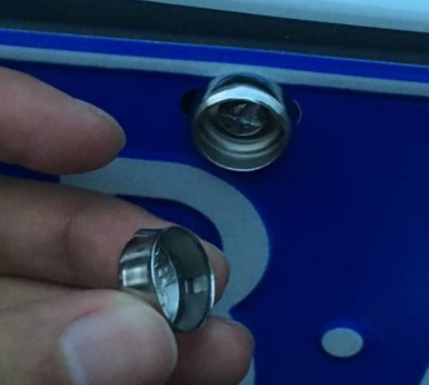 自己怎么上车牌