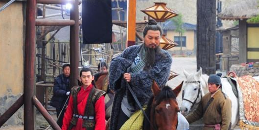 在《隋唐演义》中用枪高手是哪十个人，排第一名的是谁？