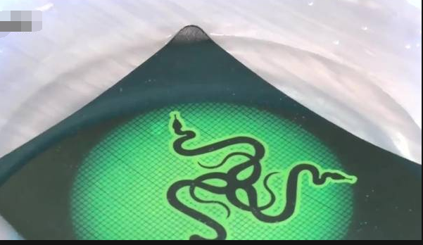 如何清洗鼠标垫？