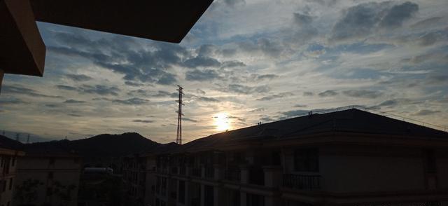 凤还朝:妖孽王爷请让道。叶宋、苏宸版。最后结局是什么,叶宋跟谁在一起了,我找不到结局啊~~~求大神