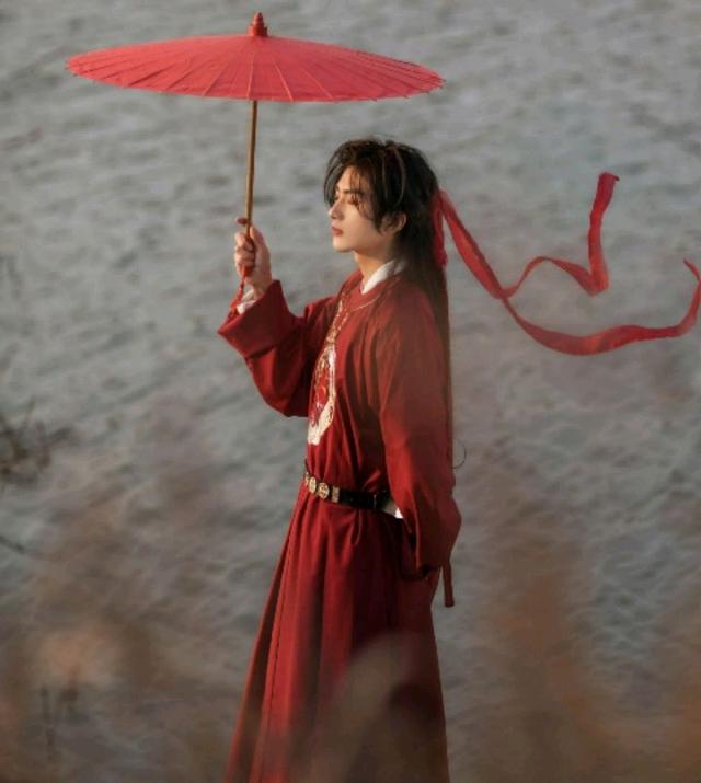 凤还朝:妖孽王爷请让道。叶宋、苏宸版。最后结局是什么,叶宋跟谁在一起了,我找不到结局啊~~~求大神