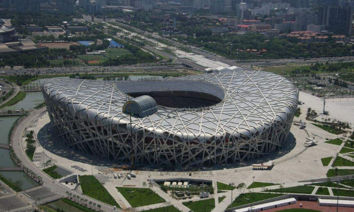 介绍关于北京鸟巢!