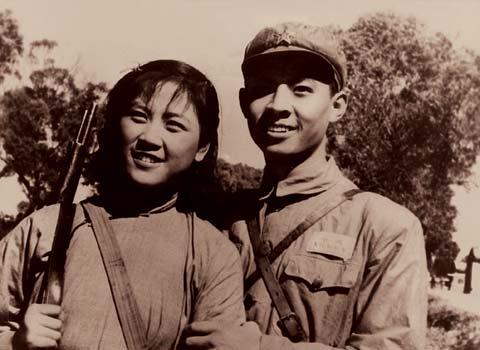 九九艳阳天 歌词