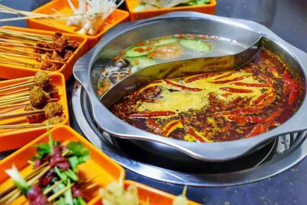 长沙某餐馆推行称体重点餐，过度的政策实施真的有必要吗？