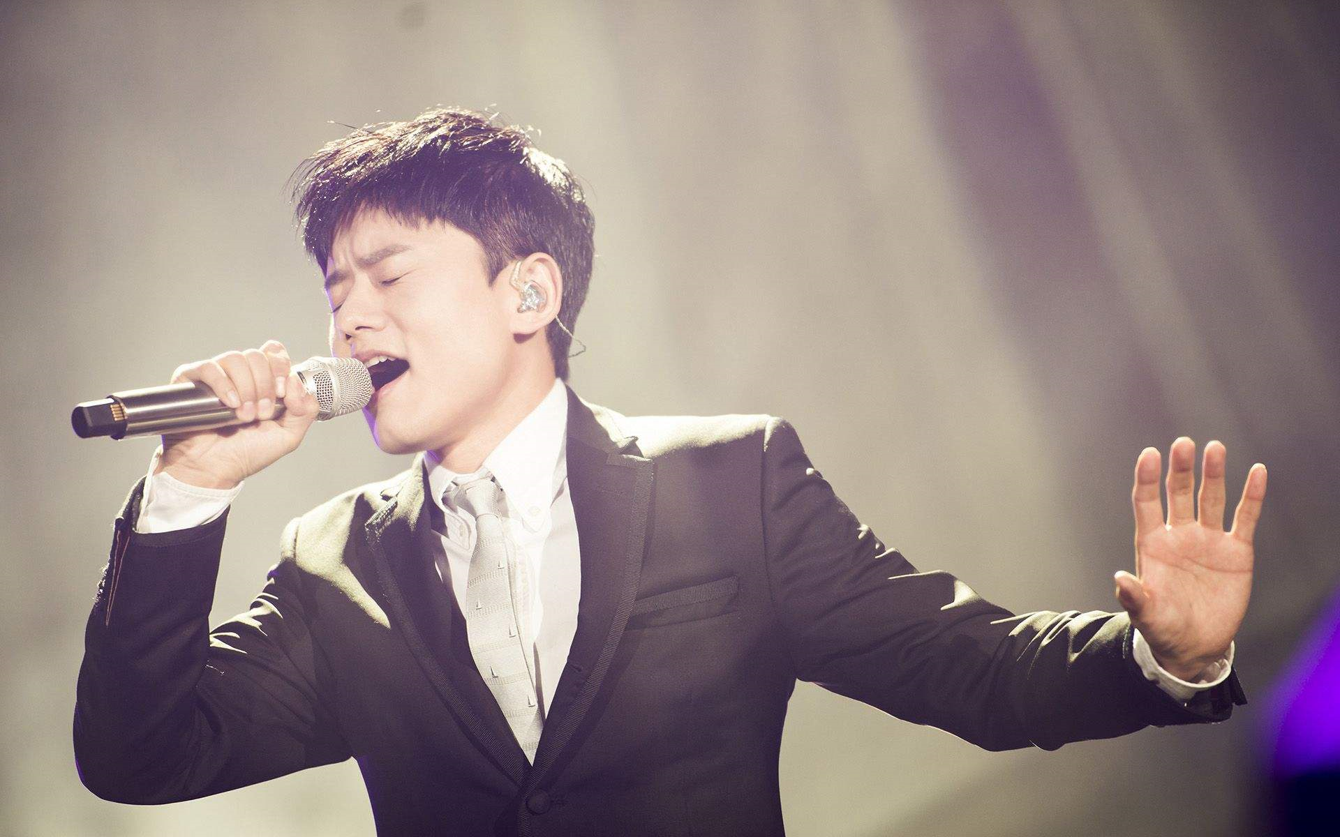 都有哪些明星在人民大会堂开过演唱会？