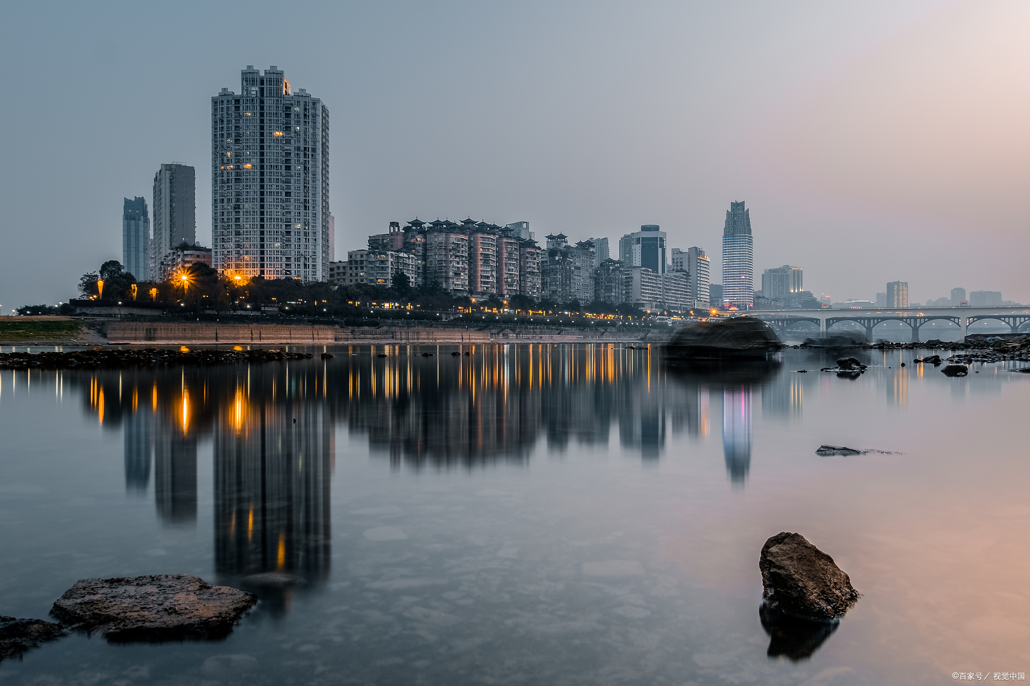 泸州银行的电话是多少？