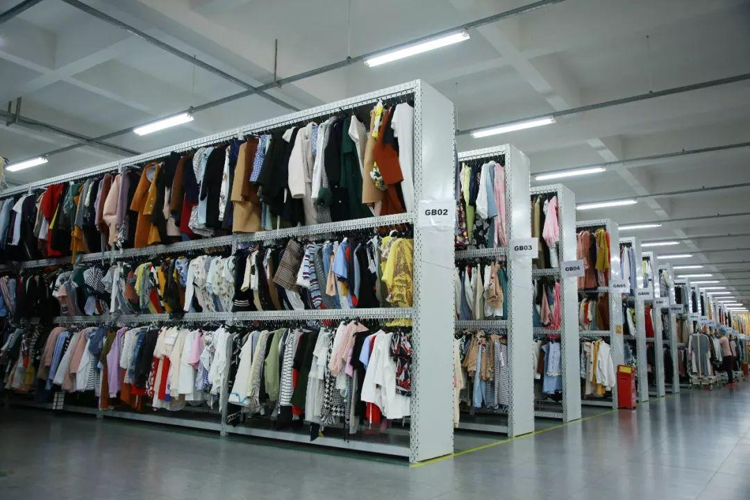 长春共享衣橱获年轻人青睐，解决了年轻人的哪些难题？