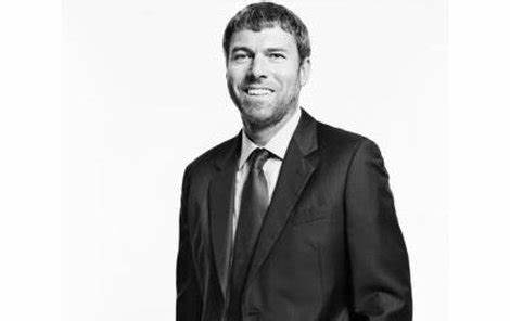 捷信实控人坠机身亡,他究竟有何背景?