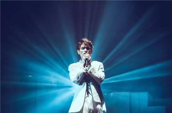 流浪记歌词 杨宗纬