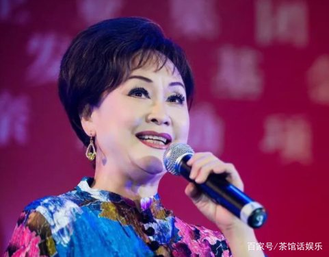 李谷一一婚嫁金铁霖，二婚嫁肖卓能，当初她和金铁霖是因为什么离婚的呢？