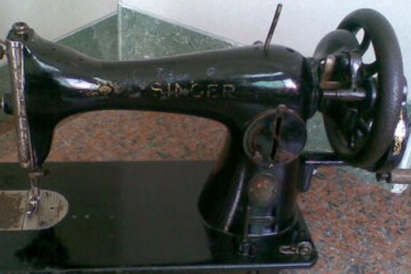 七八十年代的缝纫机，现在能值多少钱？
