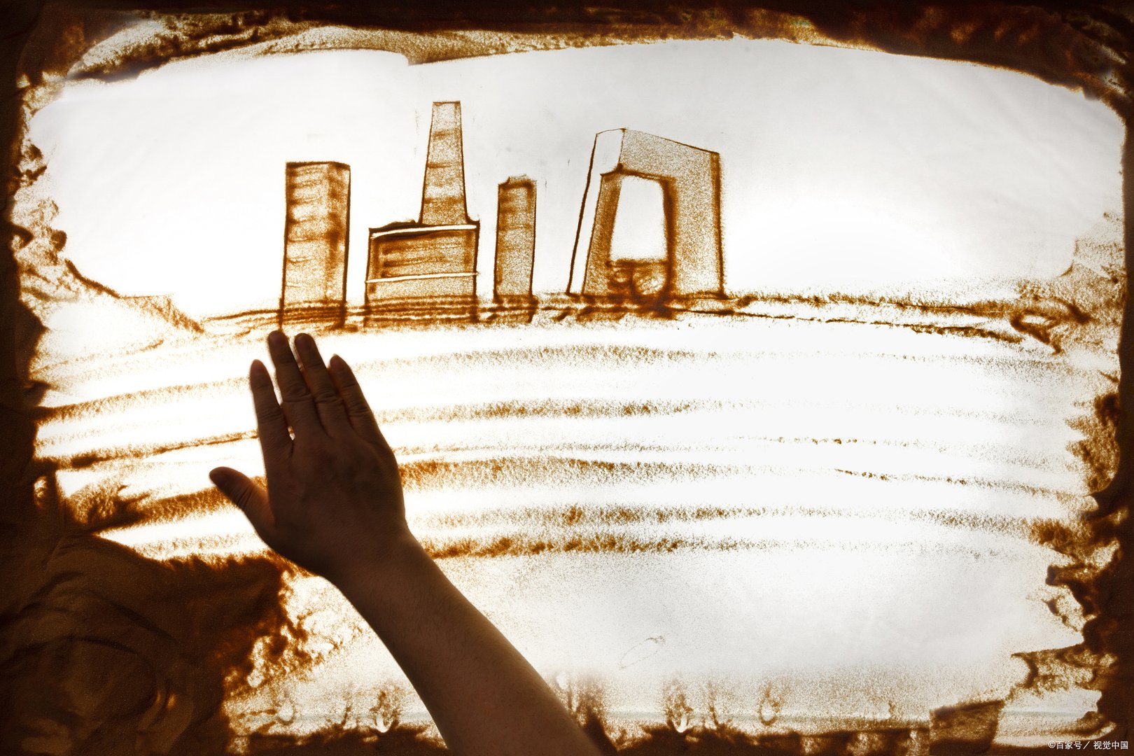 婚礼的沙画应该去哪里定制呢，有朋友知道吗？