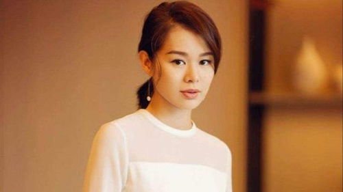 胡杏儿晒夫妻合照,他们夫妇有多甜蜜恩爱?