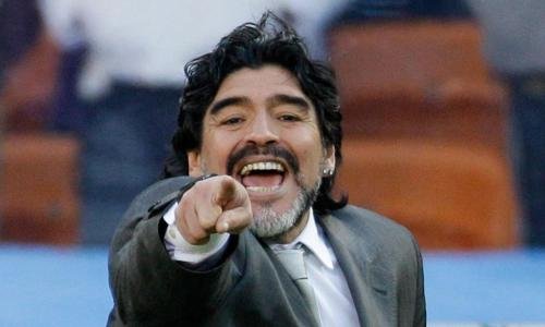 马拉多纳粉丝与警方爆发冲突,遗体告别仪式是否能顺利进行?