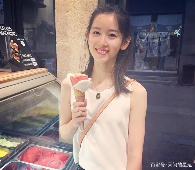 身价500多亿的章泽天,却感慨生活很难!这是为何?