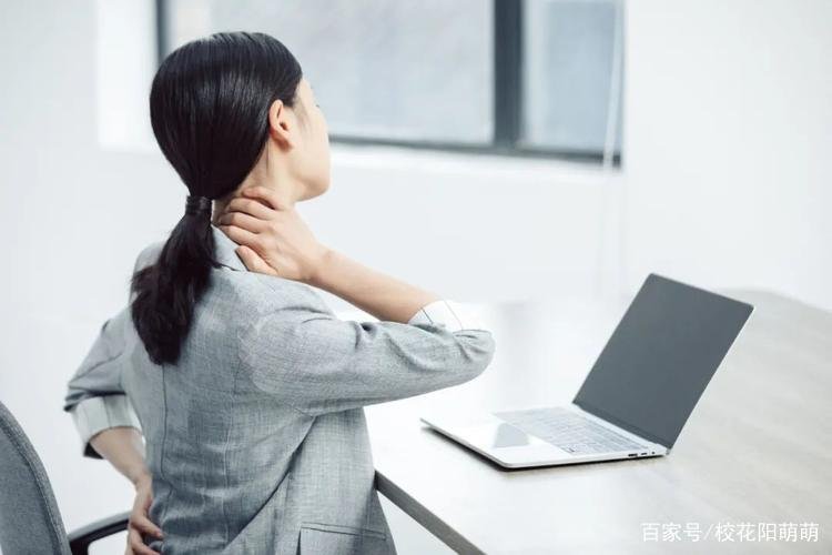 落枕之后脖子痛，应该如何快速恢复？
