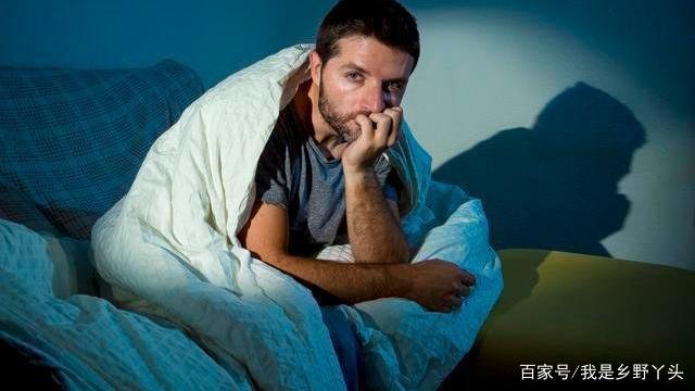 晚上睡不着觉老是胡思乱想怎么办?