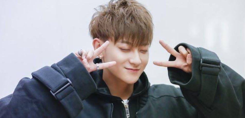 黄子韬在节目中以为杨迪妈妈是演员,了解真相后他有何反应?