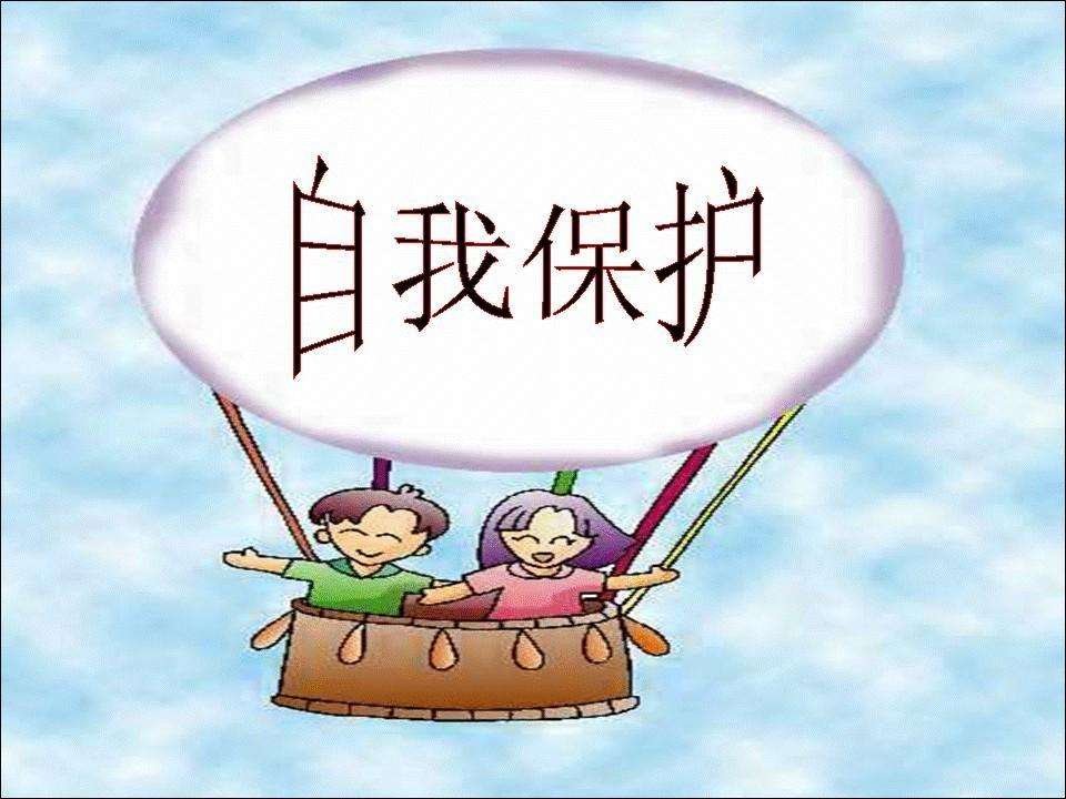 泰国女模特在纽约地铁遭抢劫殴打,女性独自在外该如何保护自己?