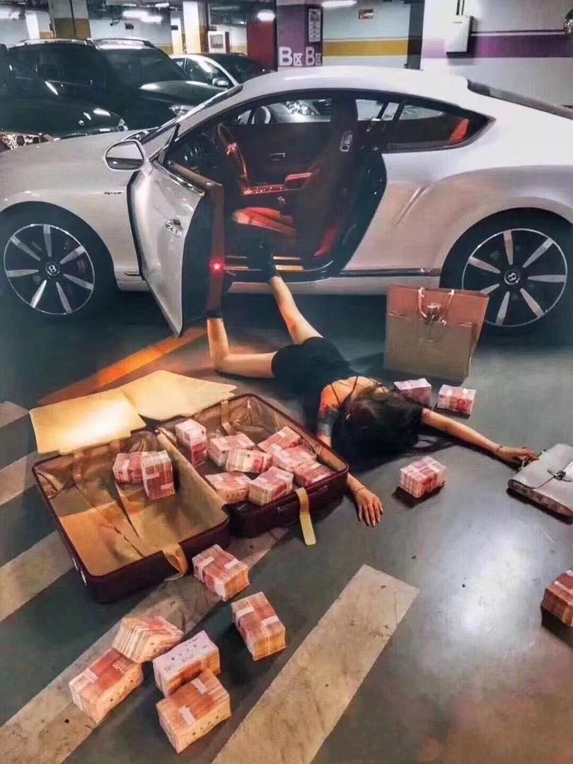 视频博主炫富被批后纷纷道歉删视频,炫富视频对社会有何恶劣影响?