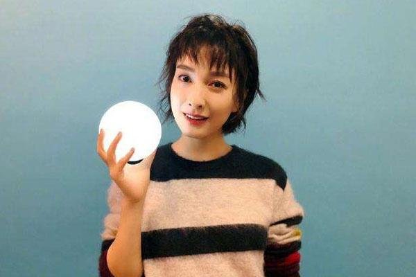 吴昕踏入恋爱综艺了，明星也会在恋爱综艺里磕cp吗？