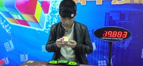 玩魔方的技巧、方法、口诀是什么？