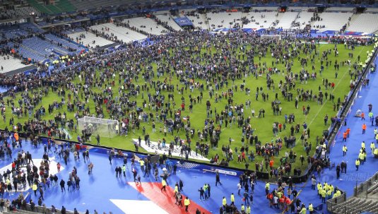 法国巴黎传出巨大爆炸声,是什么原因导致的?