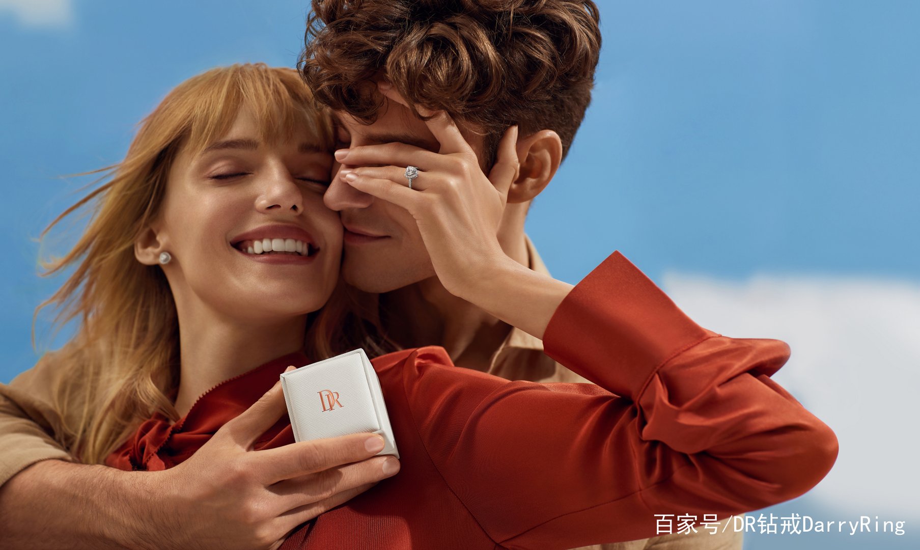 圣诞节给女生送什么礼物