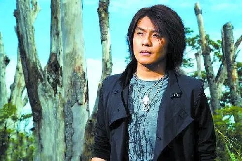 49岁阿杜近况曝光陷抑郁症，他是如何患上抑郁症的？