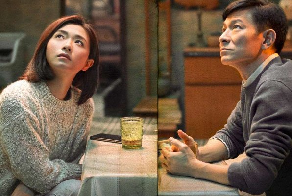 《人潮汹涌》由刘德华肖央主演，里面主要讲的什么故事？