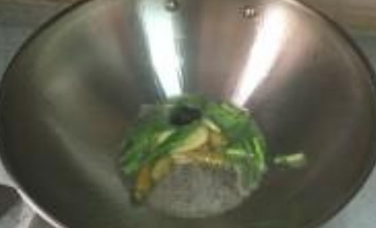 云南大理的酸木瓜鸡怎么做？