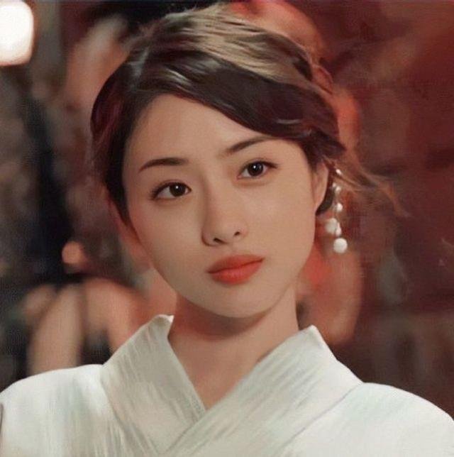 粉丝会辟谣石原里美将退圈从政，这是怎么回事？