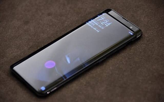 收入大跌、苹果12延期,2020年苹果如何拯救自己?