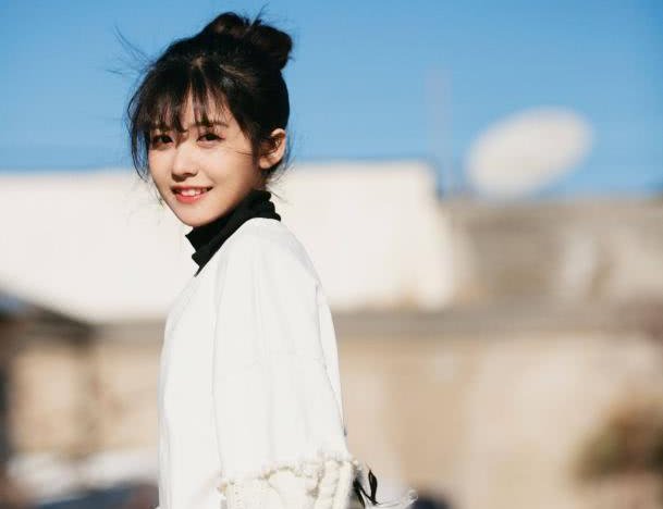 赖美云是谁？她为何不参加考试？